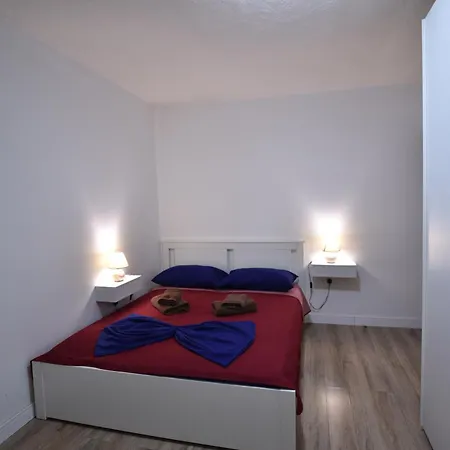 Sea Breeze Nest 2br 12 Min Walk To